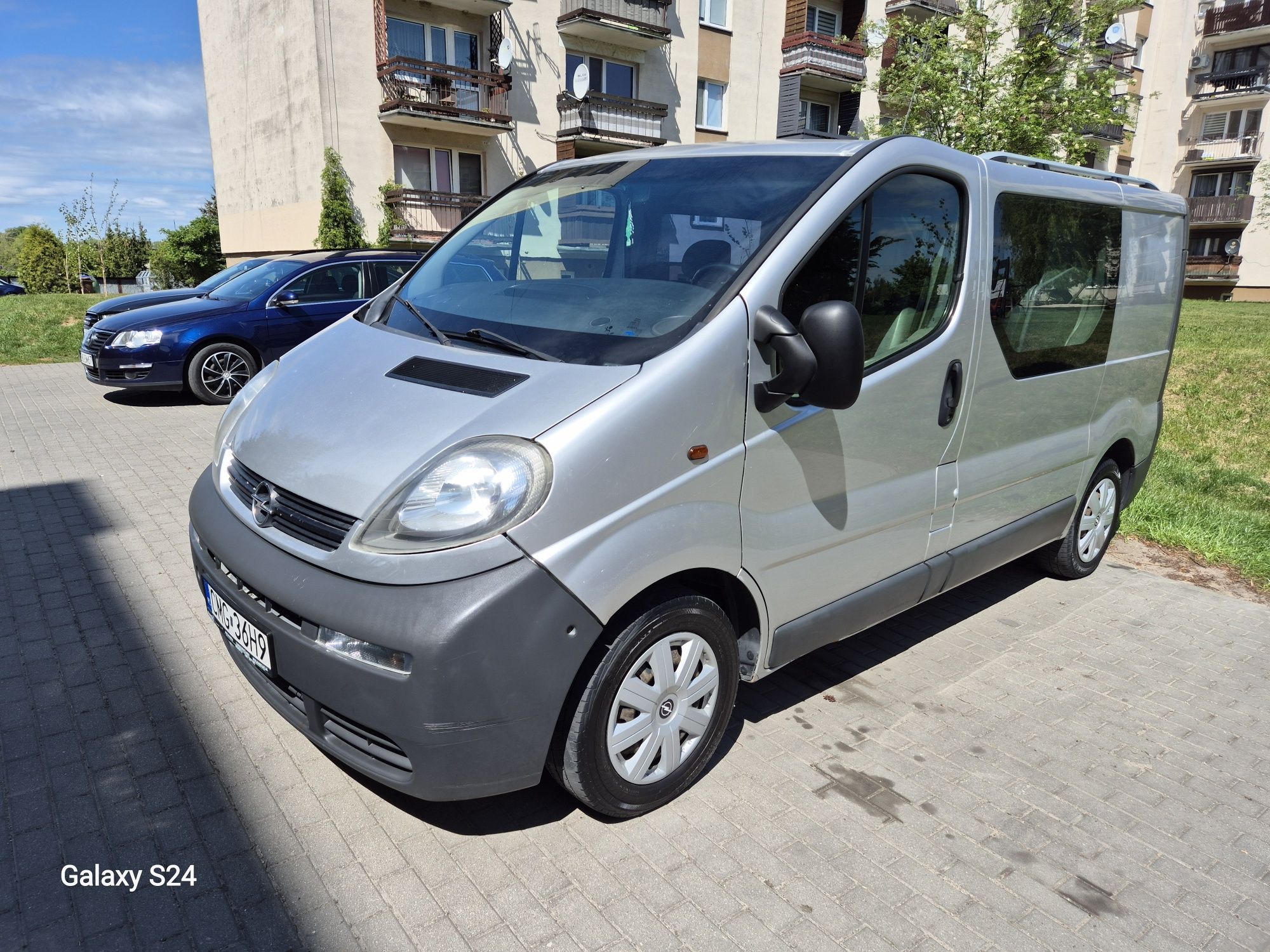 Vivaro brygadówka