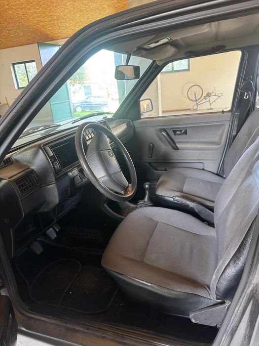 Volkswagen Golf - 90.000kms