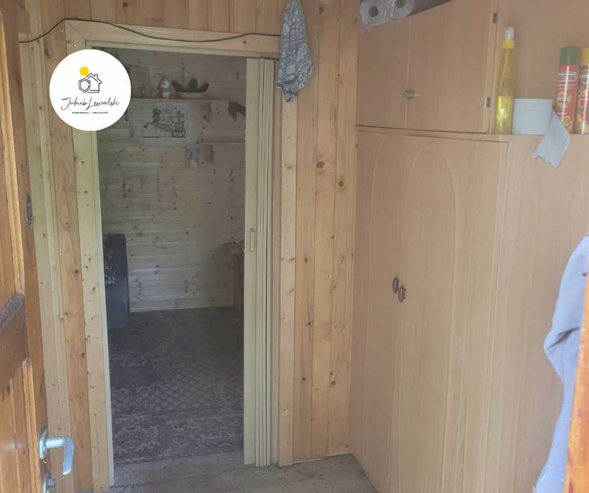 Wyjątkowa działka z domkiem i stawem – Ryczołek