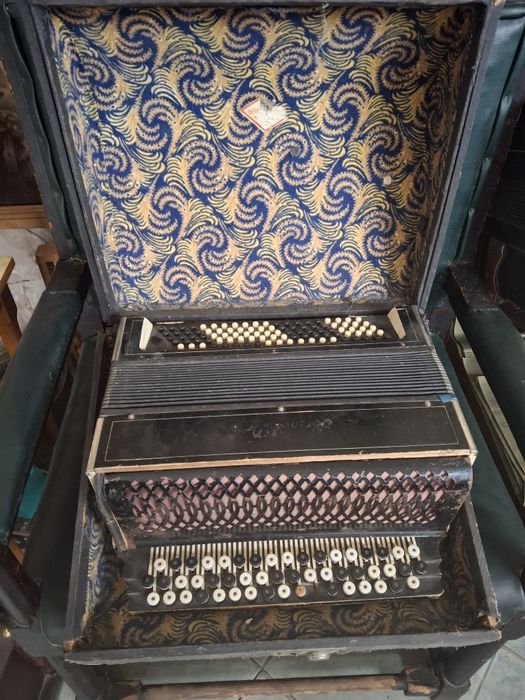 Винтажные баяна СССР