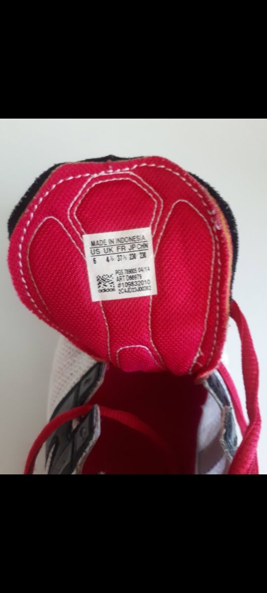 Ténis Corrida Adidas  n° 37,5