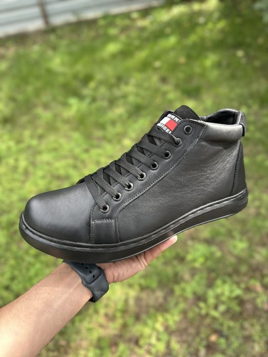 Кожаные, зимние ботинки Tommy Hilfiger последние размеры 41,42,43