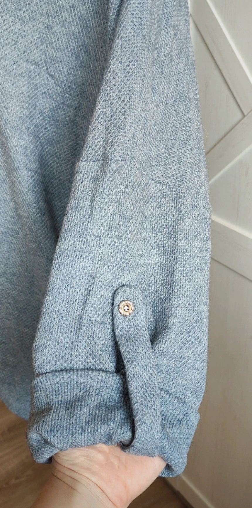 Włoski sweter tunika błękitny oryginalny na zimę