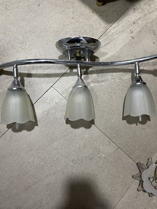 Люстра стелева.