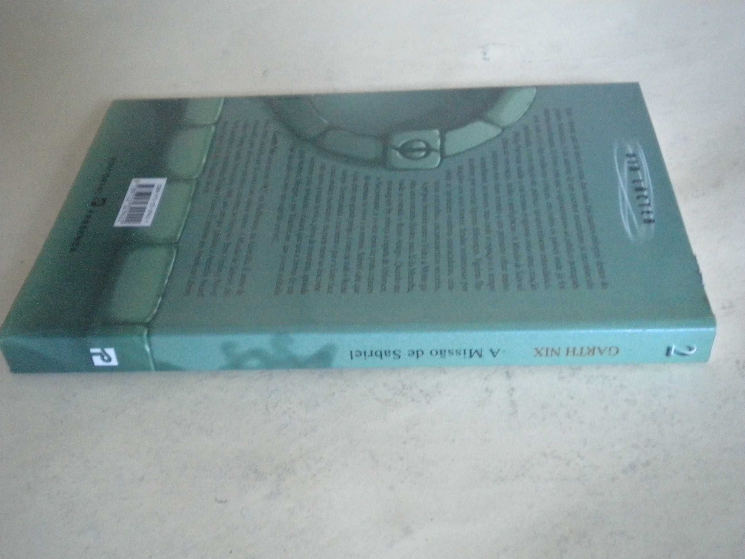 A Missão de Sabriel
de Garth Nix