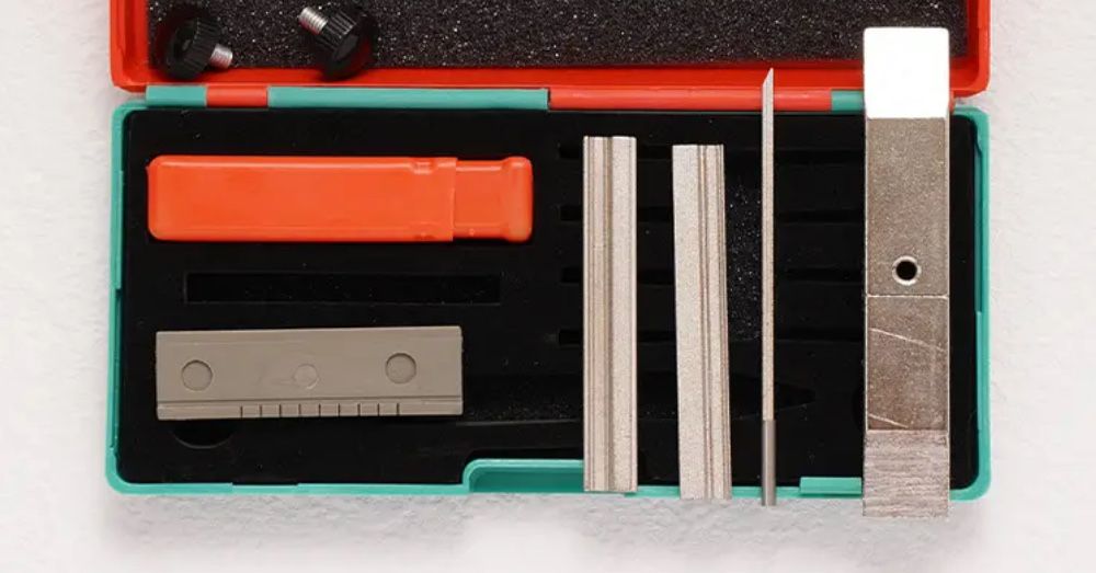 Інструмент для відкриття замків дискових,перфо,сувальдних,англійських