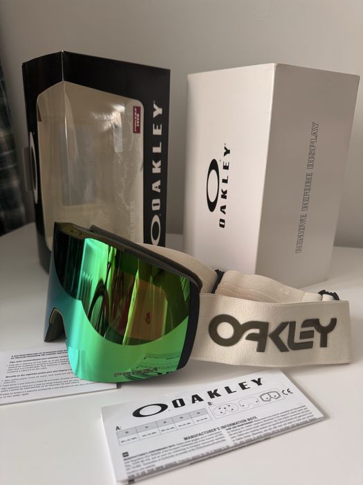 Лижна сноубордична маска Oakley Fall Line XL