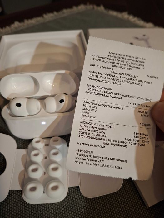 Używane Apple AirPods Pro 3 + paragon