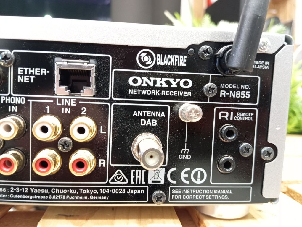 Amplituner Onkyo R-N855 + pilot RC-952S + pudełko + instrukcje