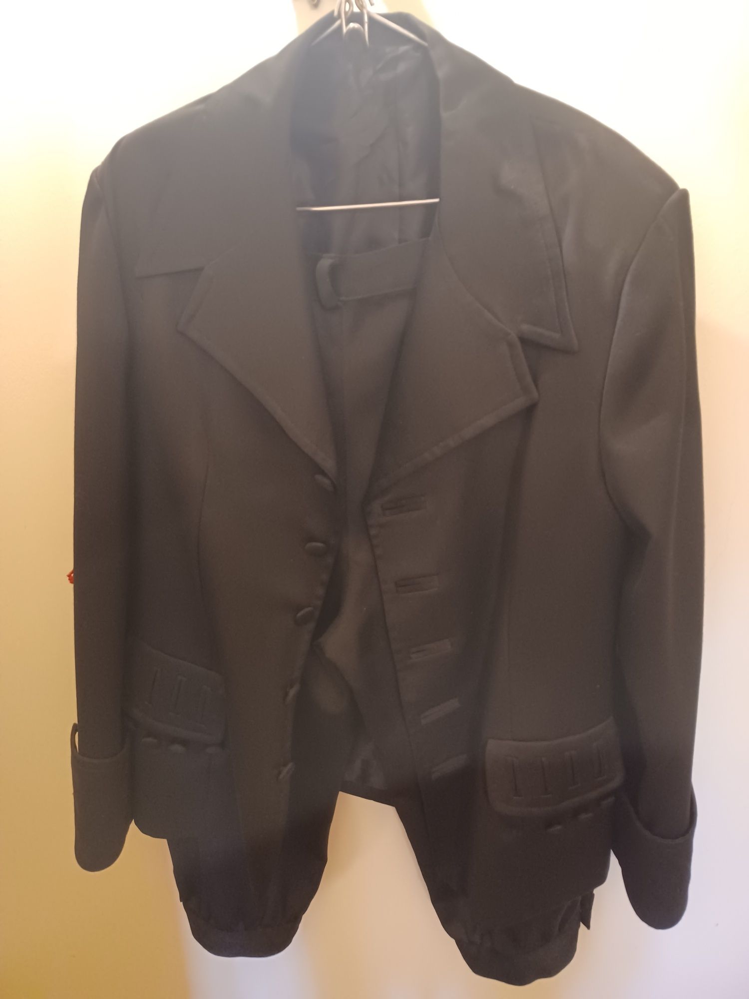Traje masculino uminho
