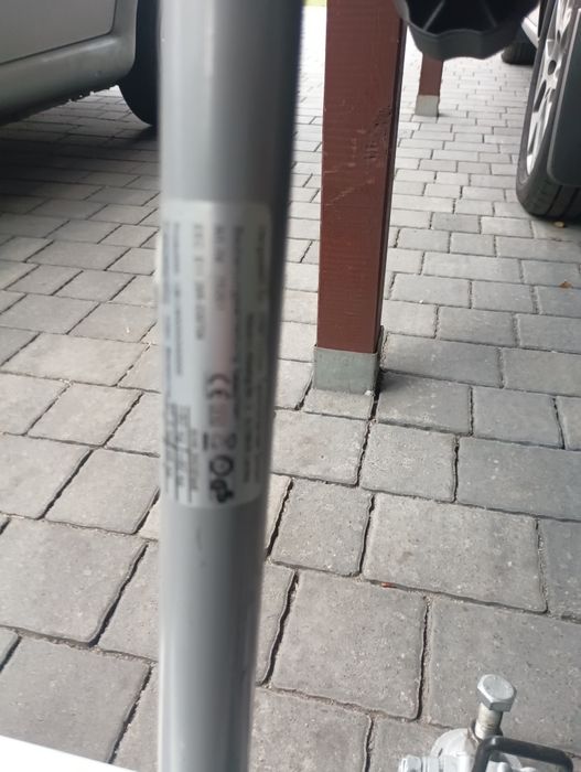 Witam sprzedam bagażnik na hak na dwa rowery bardzo dobry stan mało