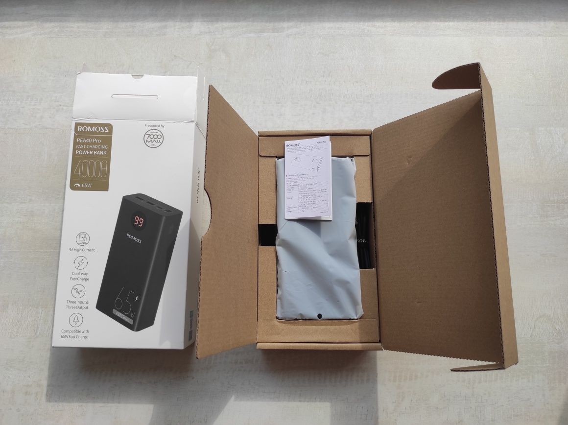 Павербанк ROMOSS PEA40 PRO 40000mAh 65W для ноутбуків