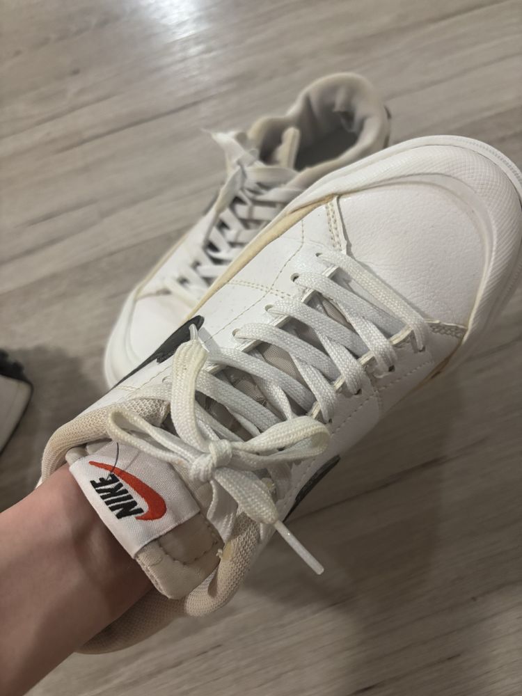 Кеди nike жіночі