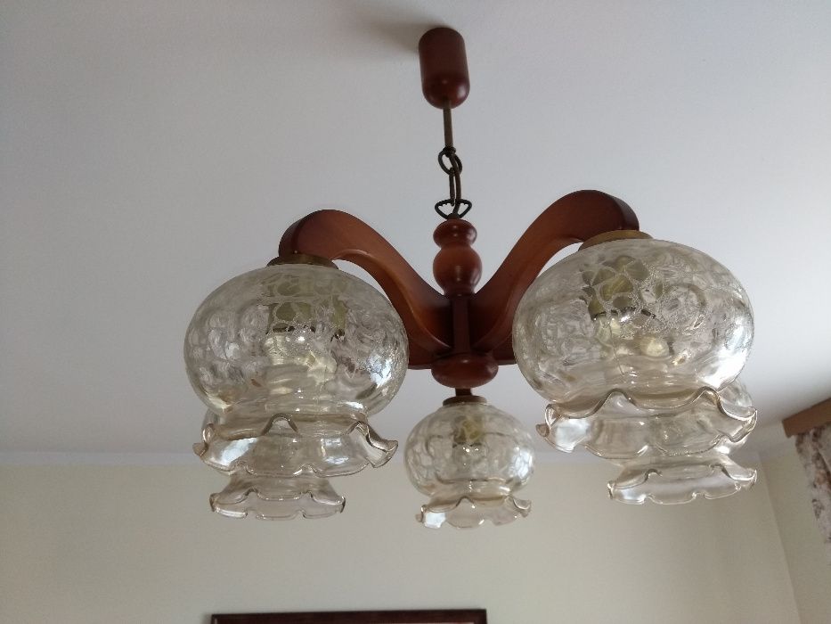 Lampa do salonu debowa