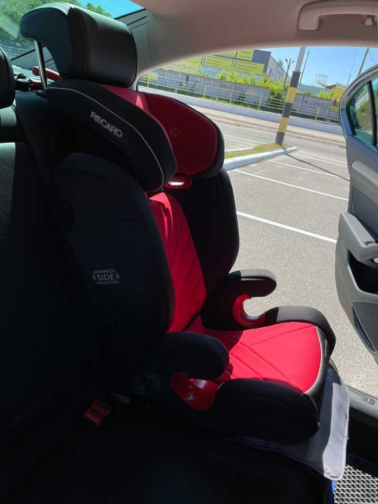 Автокрісло RECARO Milano Seatfix (Racing Red) Б/в