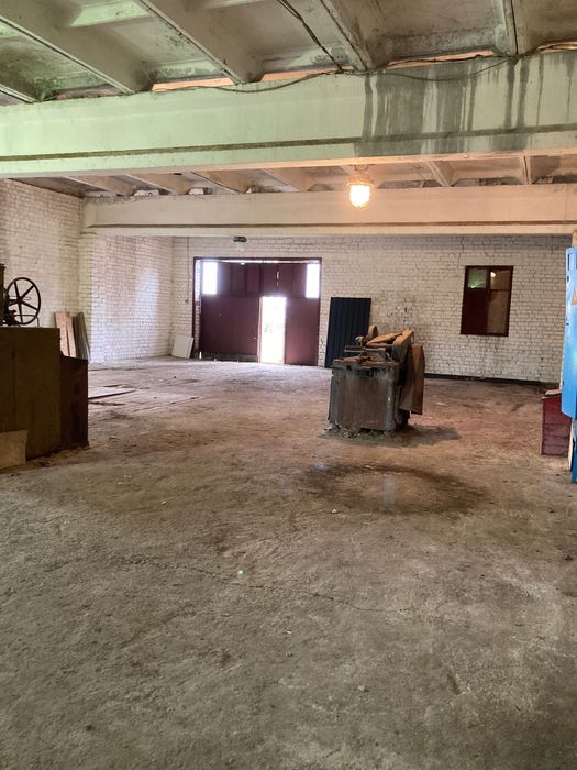 Продаж бази, складські приміщення