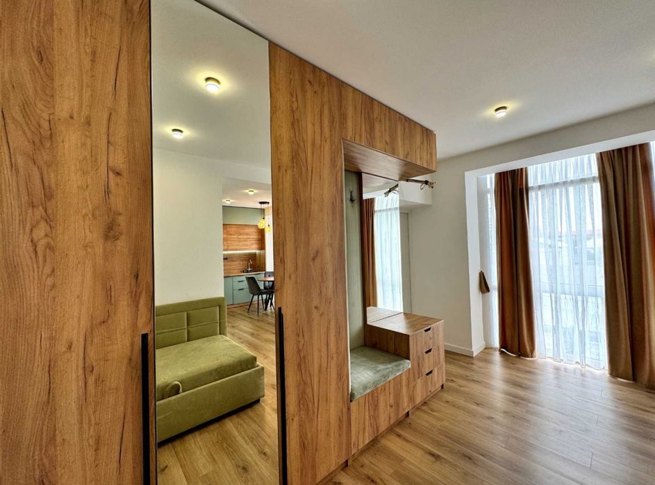 Євро двокімнатна квартира поруч з Центром міста!