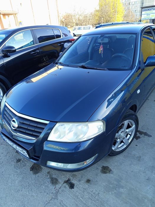 Нісан Альмера 2008р. в гарному стані