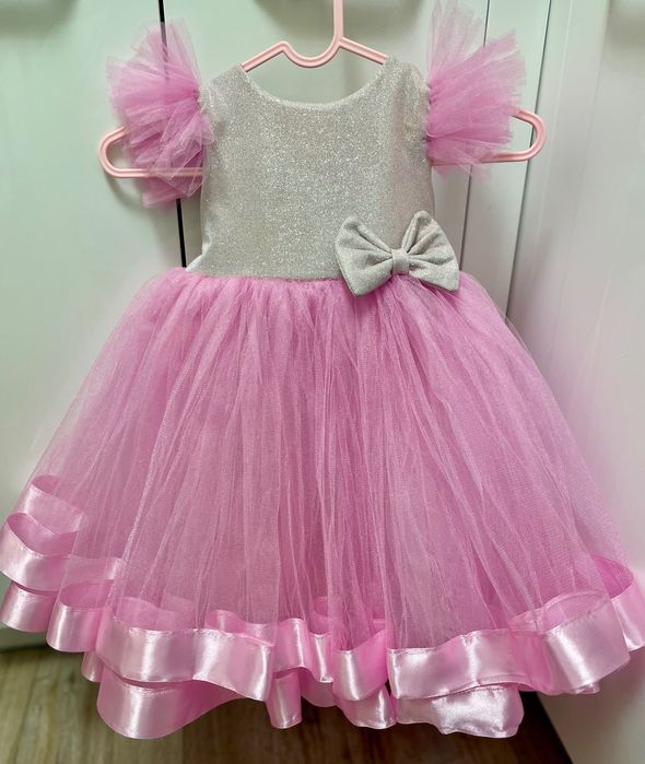 Святкове плаття (сукня) на дівчинку на 1 рочок або фотосесію