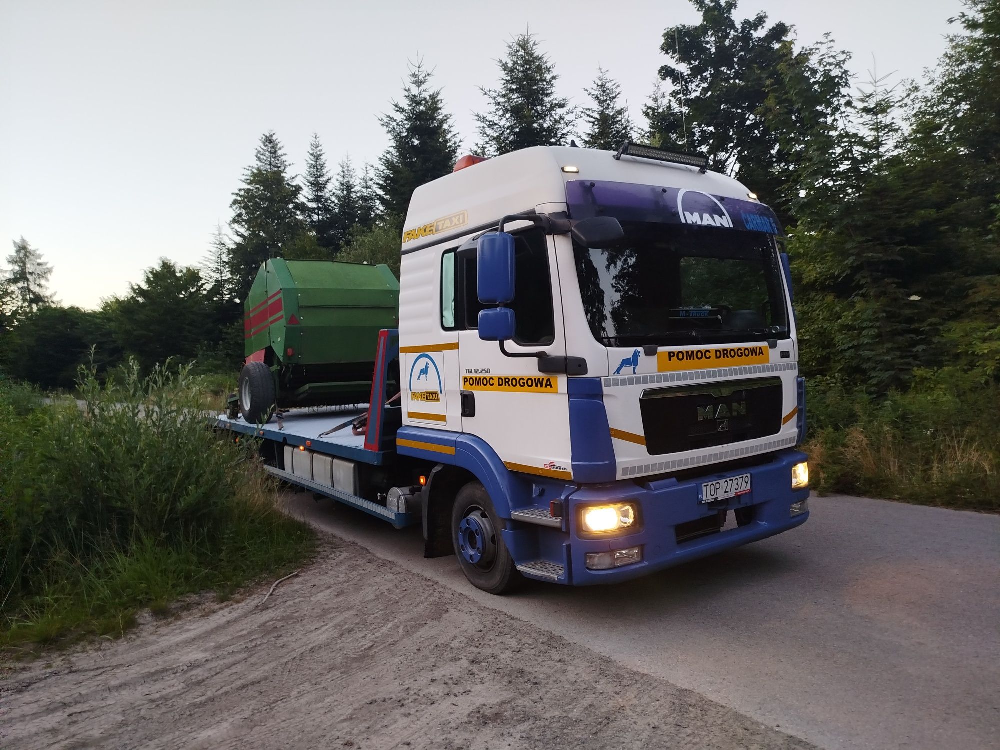 pomoc drogowa Man TGL 12.250 laweta euro 5 specjalny   12t dmc