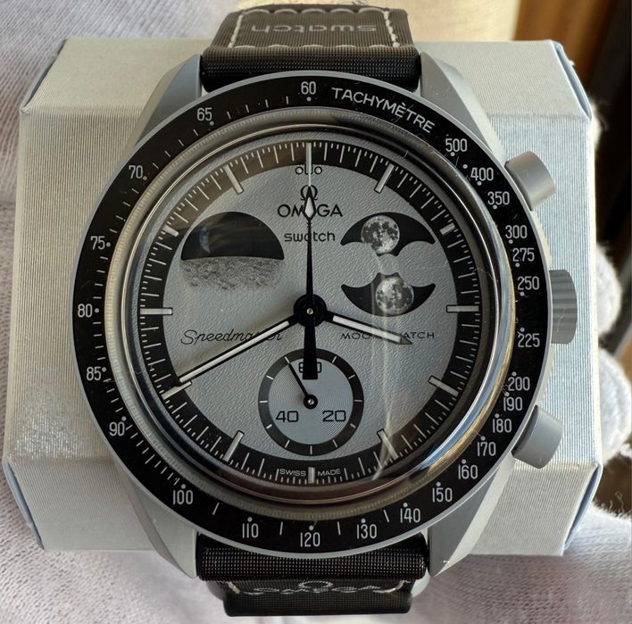 *NOVO* Omega x Swatch Speedmaster Mission to Earthphase (42mm)