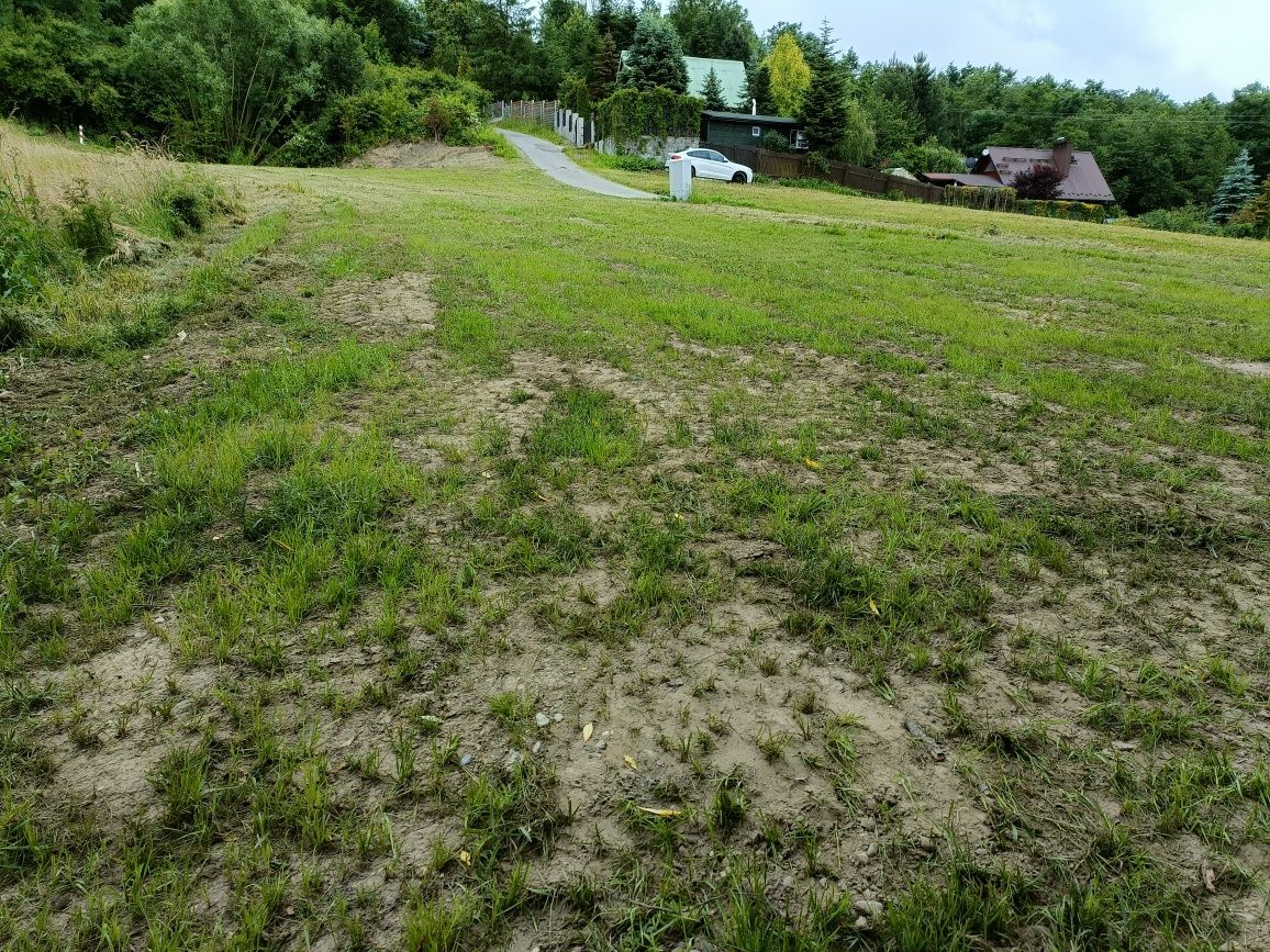 Działka o zabudowie mieszkalno- letniskowej 11 arów.