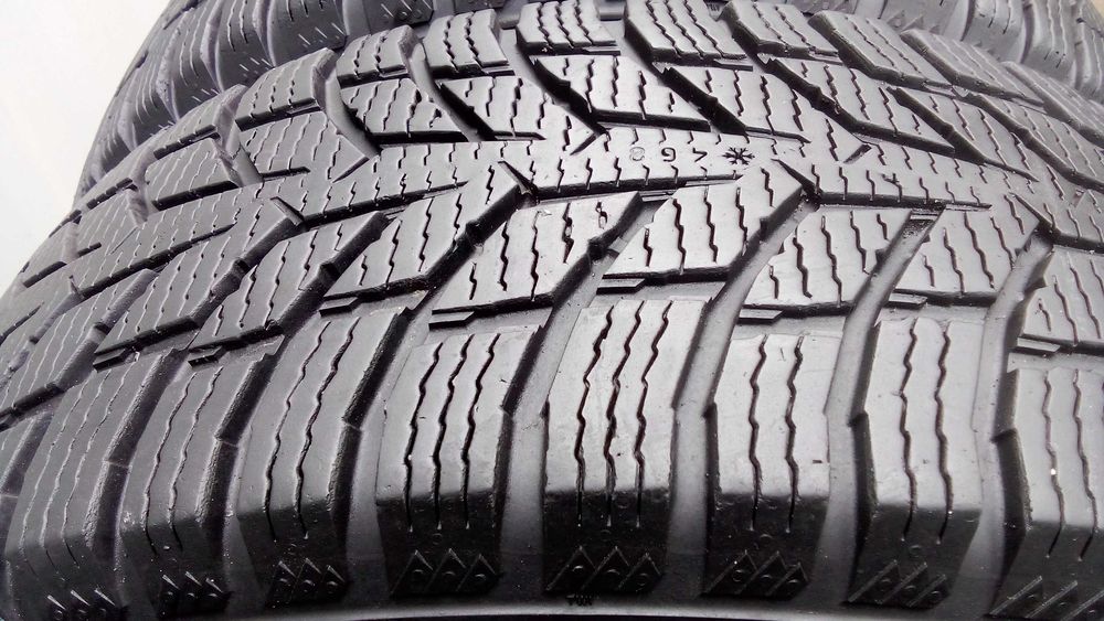 Opony Zimowe Nokian 215x65x16C 109/107T 2021 rok 7,5mm 270zł sztuka