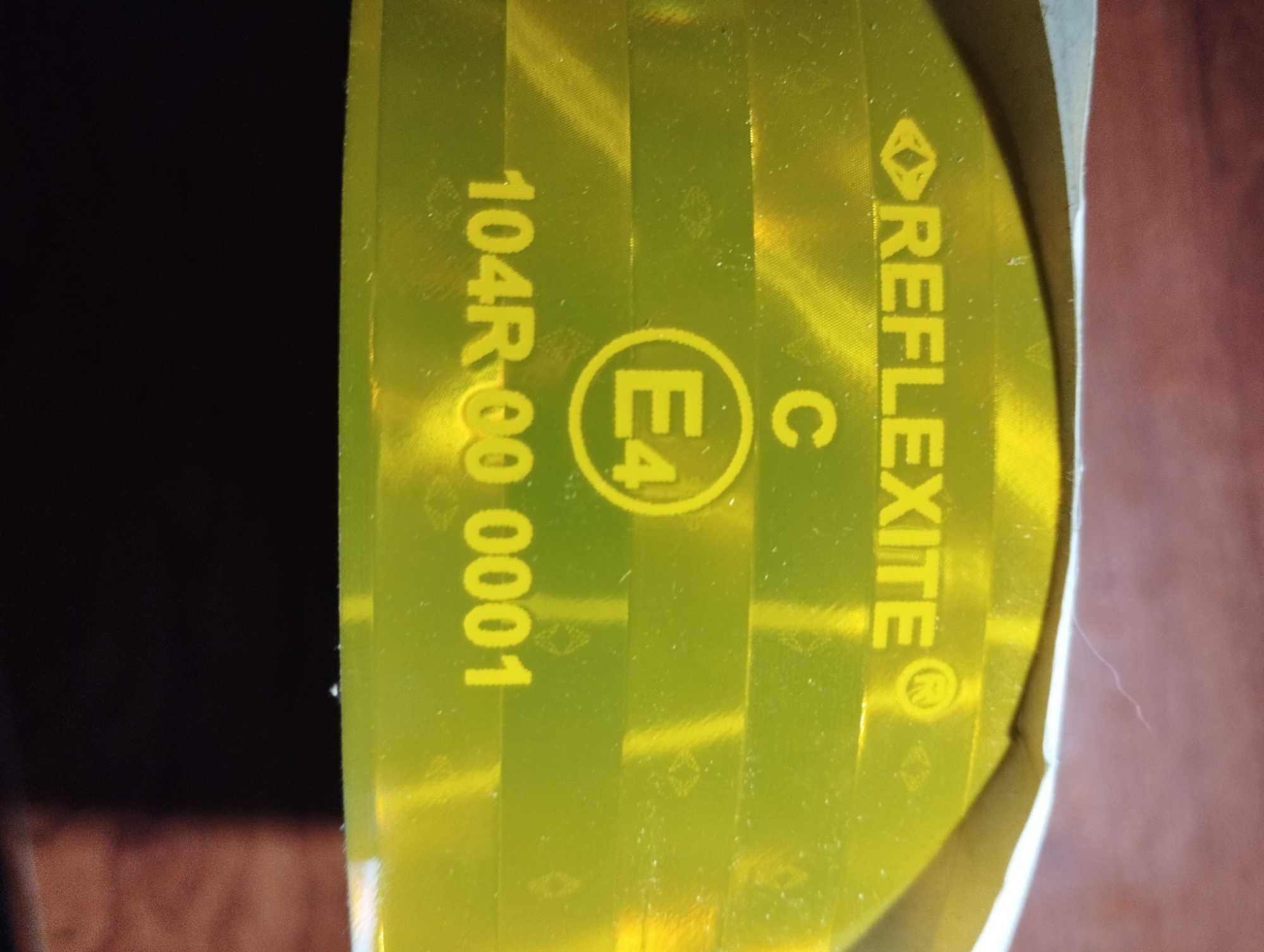 Лента светоотражающая желтая  REFLEXITE VC104+ 50 v=mm X 50 m