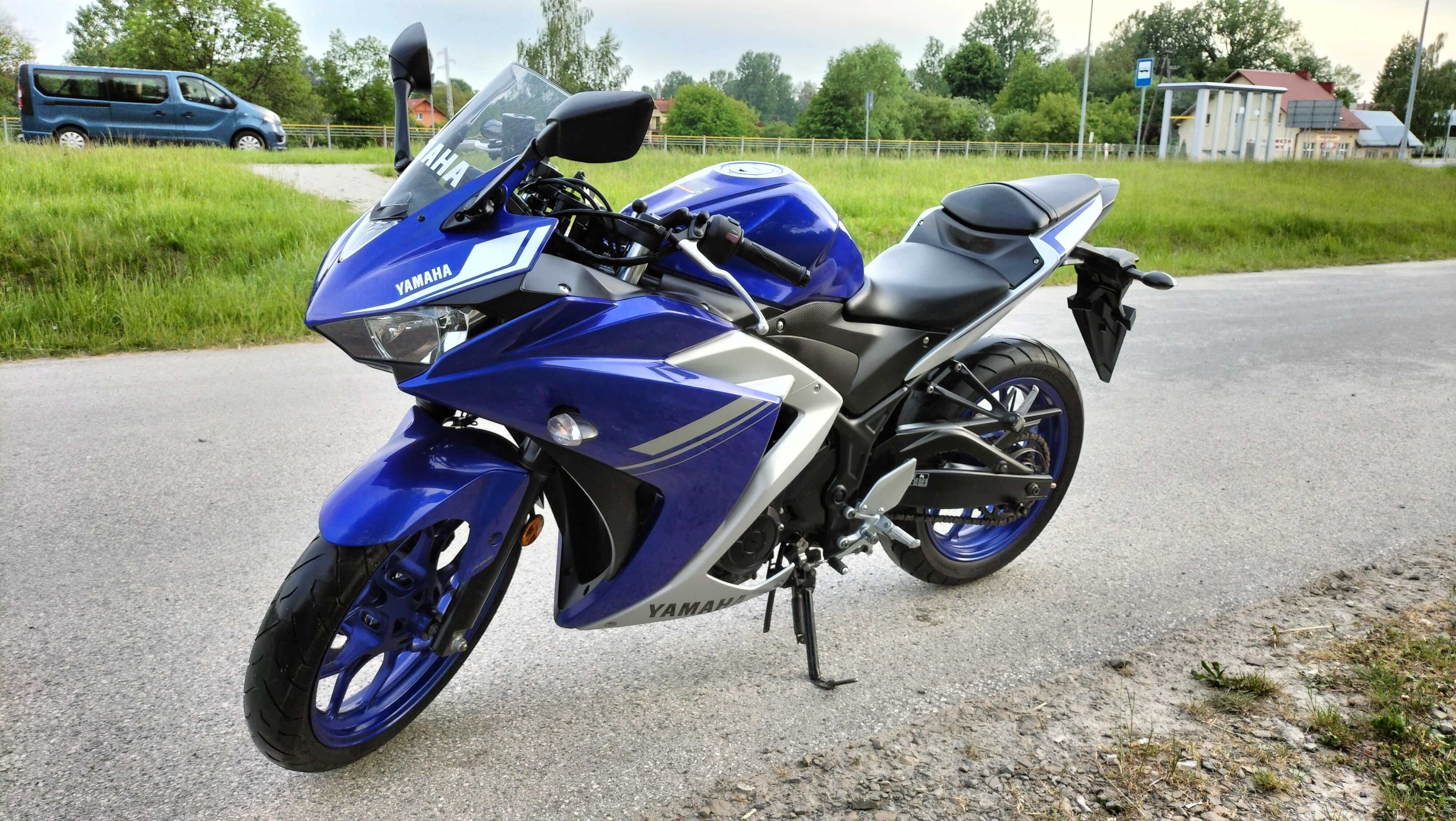 Yamaha  YZF R3 R 300 ABS kat A2 ninja ktm R320 MT 03