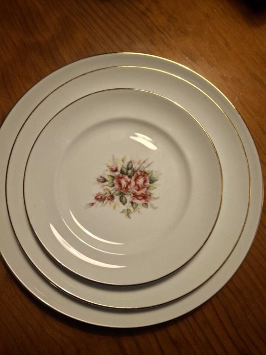 Serviço Jantar Porcelana Real - 42 Peças