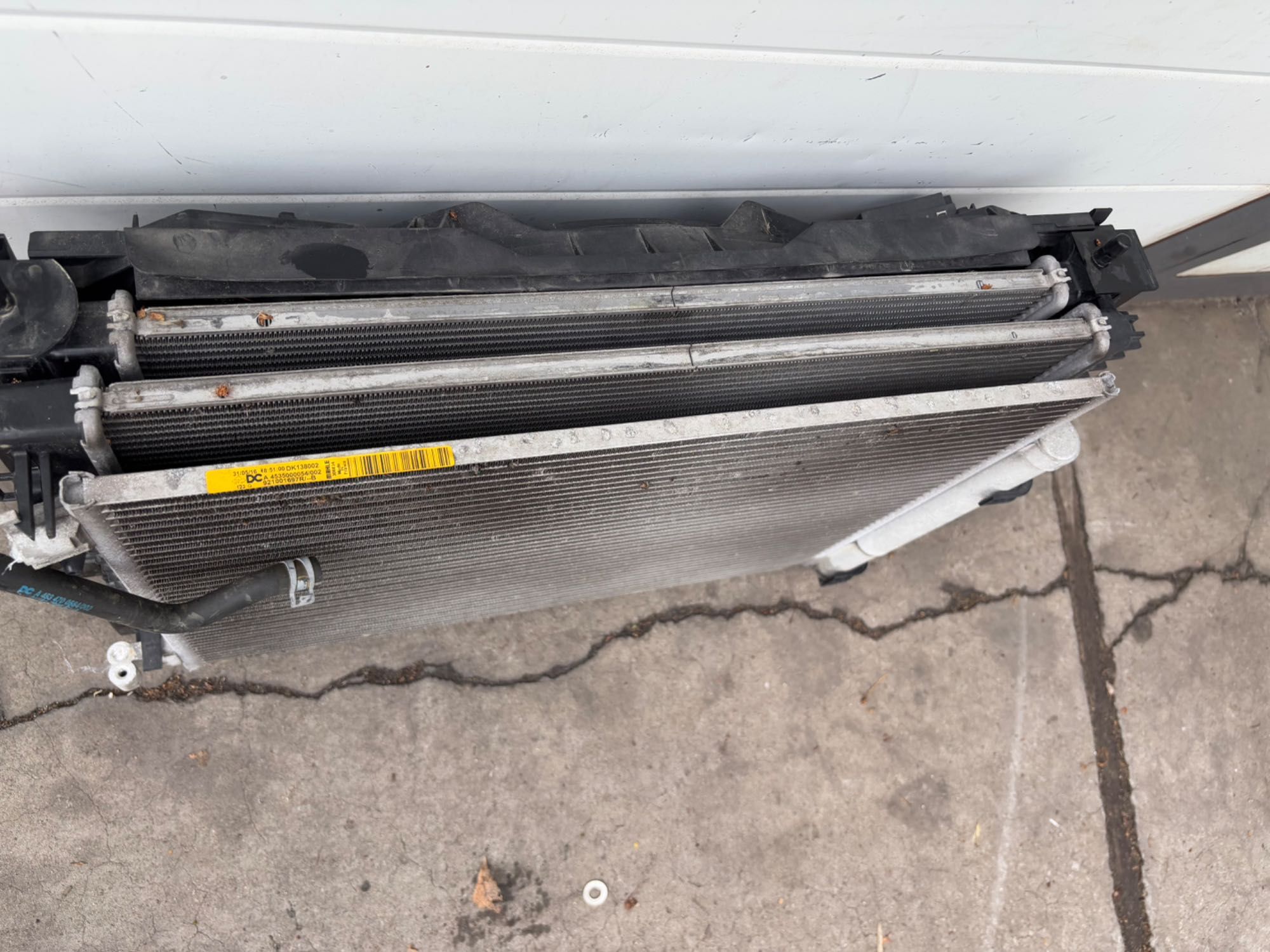 Chłodnice wentylator Renault Twingo III 0.9 tce komplet