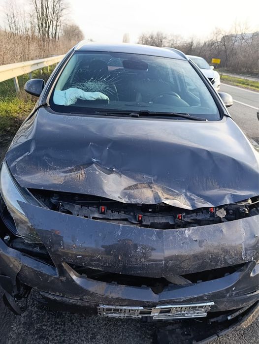 Продам opel astra J 2016 рік