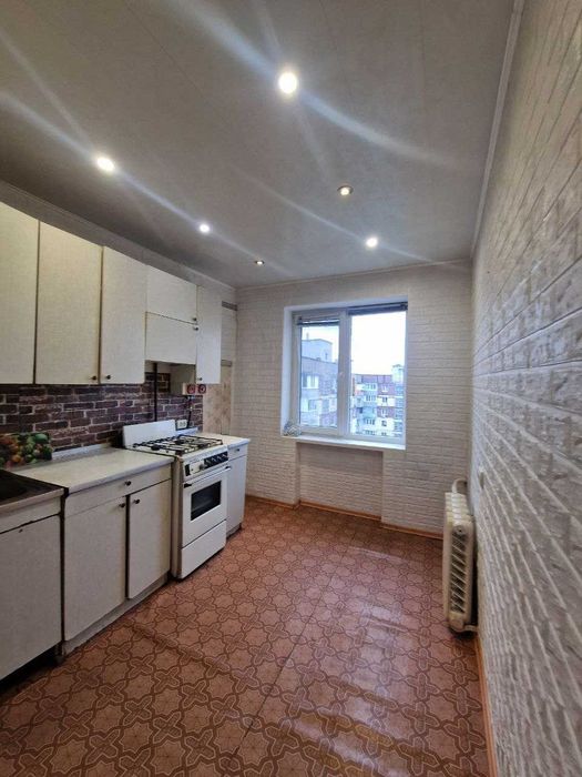 Продам 2-комнатную квартиру Березинка, Калиновая, Левобережный