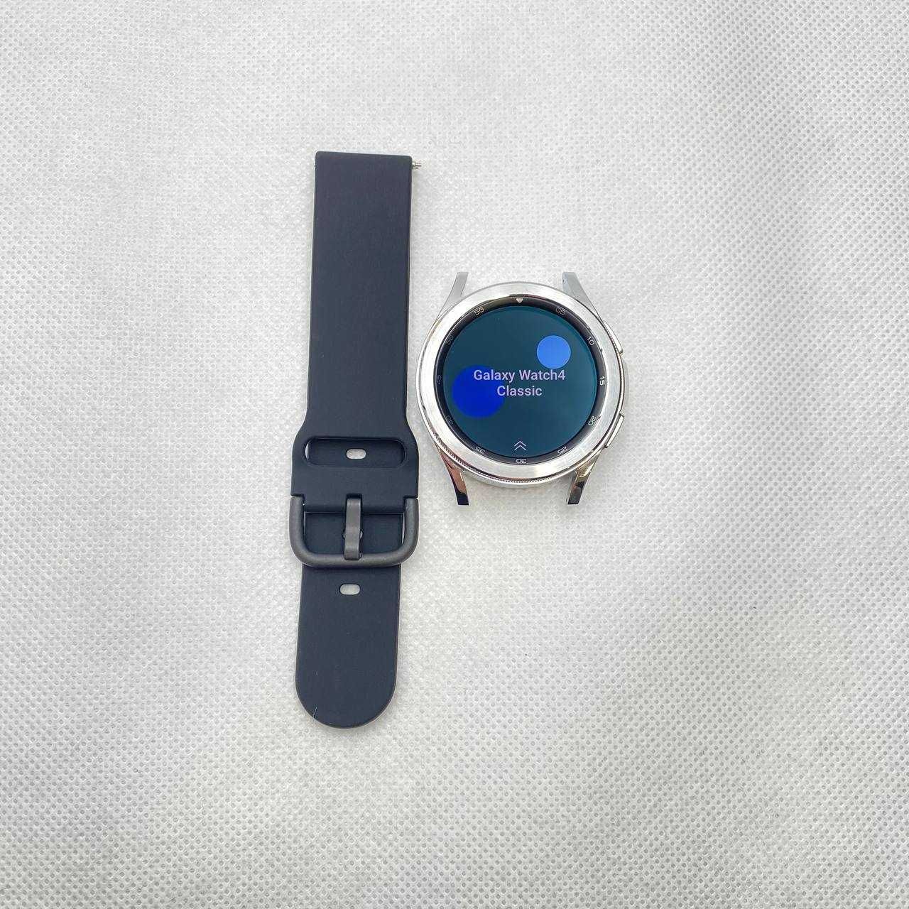 Samsung Galaxy Watch 4 R885U 42 mm Srebrny