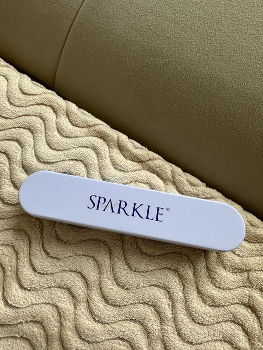 Pęseta Charm od Sparkle lashes