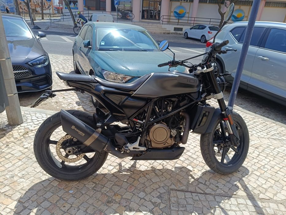 Husqvarna 701 Svartpilen