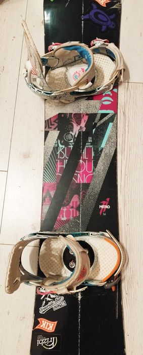 Deska snowboardowa NITRO T1  154 cm.