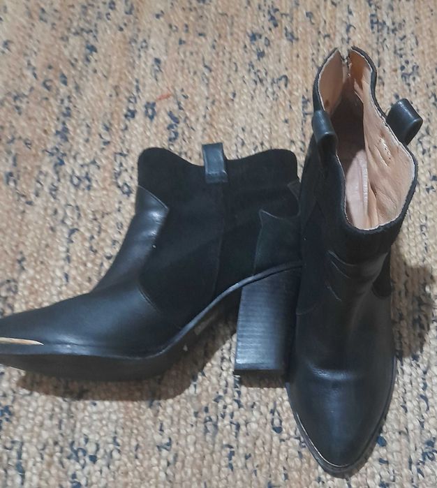 Botas morgan 40 em pele