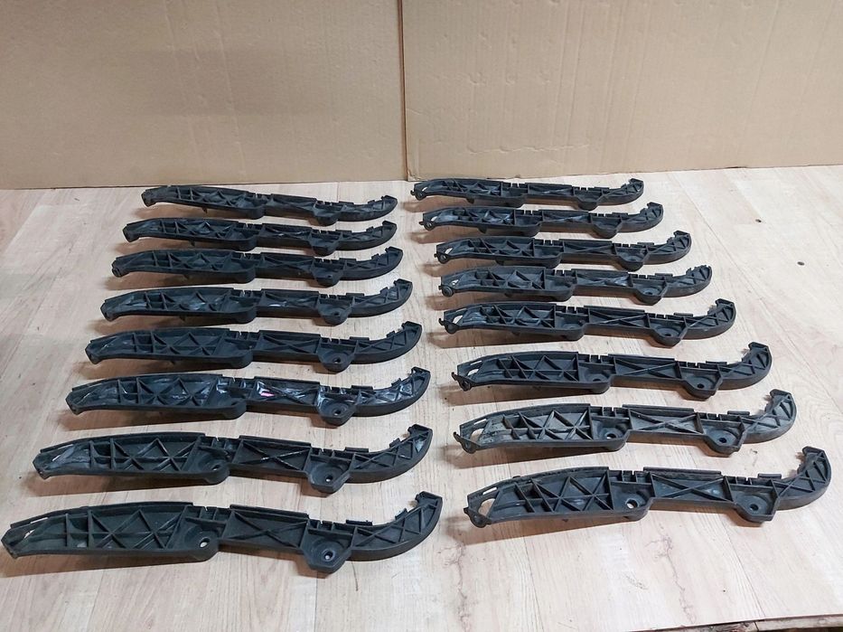 Toyota Corolla Verso II ślizg zderzaka lewy tył