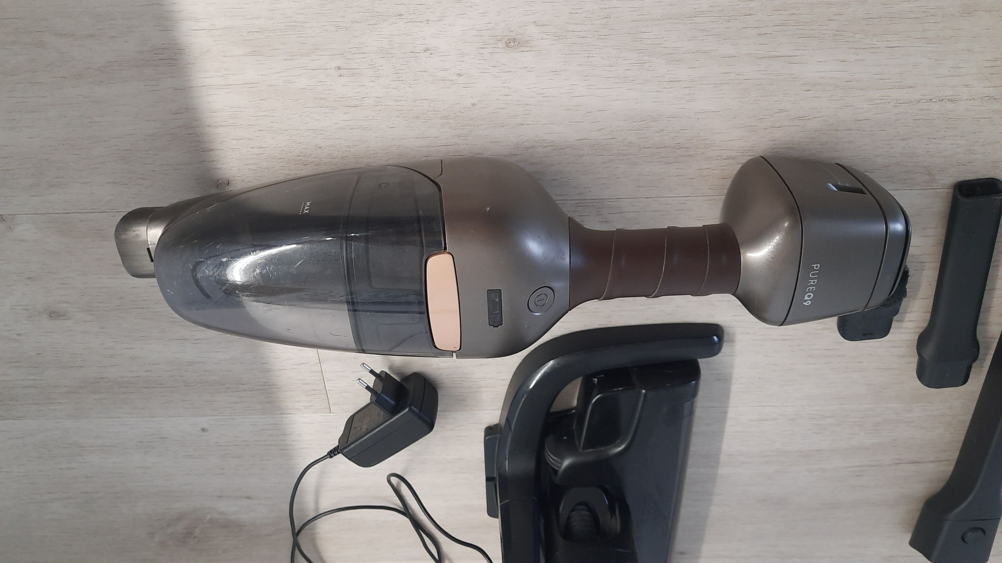 Niezawodny odkurzacz Electrolux Pure Q9 model PQ91-P50MB w super cenie