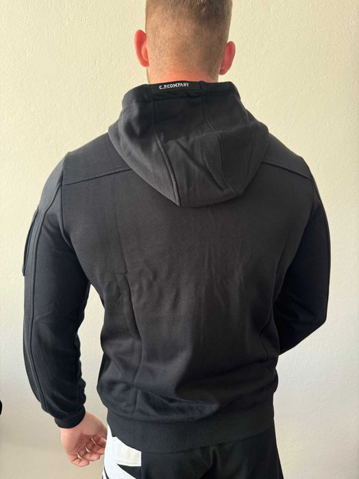 Зіп-Худі C.P. Company з лінзаою на рукаві(M, L, XL). Зіпка Сіпі.