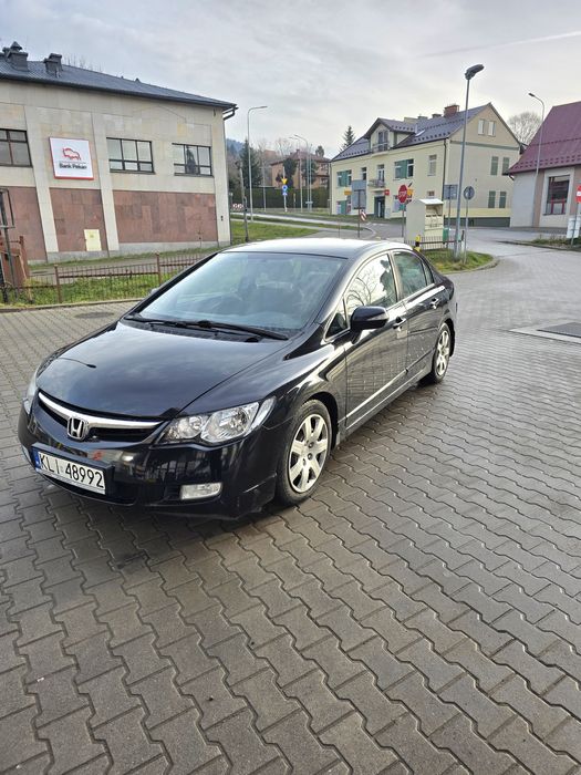 Honda civic 2008 r 1.8 b stan dobry