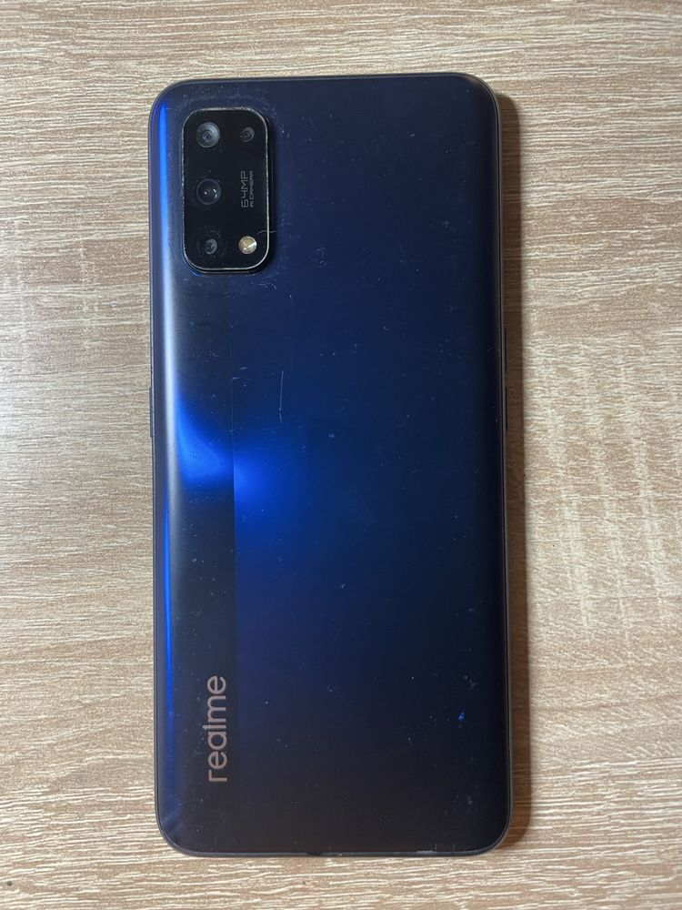 realme 7 pro в хорошому стані, працює