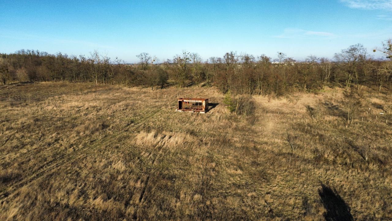 Продаю видову ділянку в с. Путрівка (Здорівка) з видом.