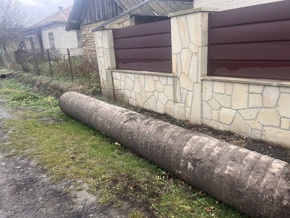 Продам залізо бетонну трубу