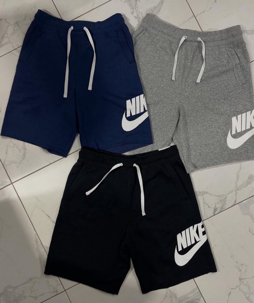 Чоловічі оригінальні спортивні шорти Nike M NK Club Alumni