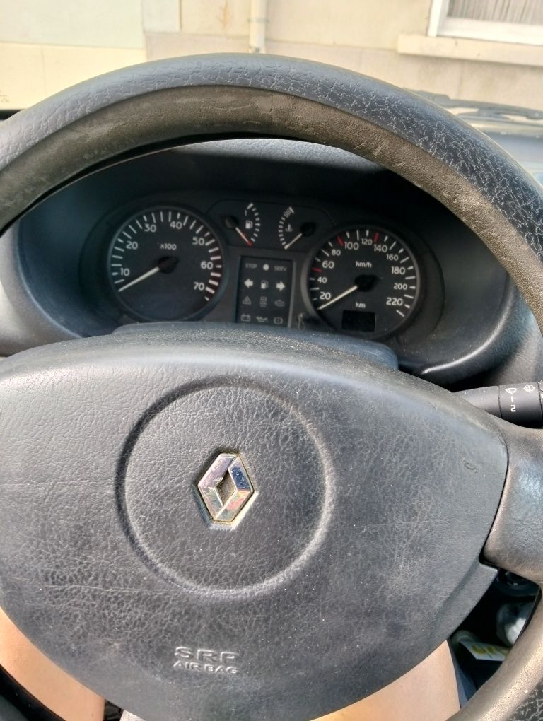 Renault Clio 2002