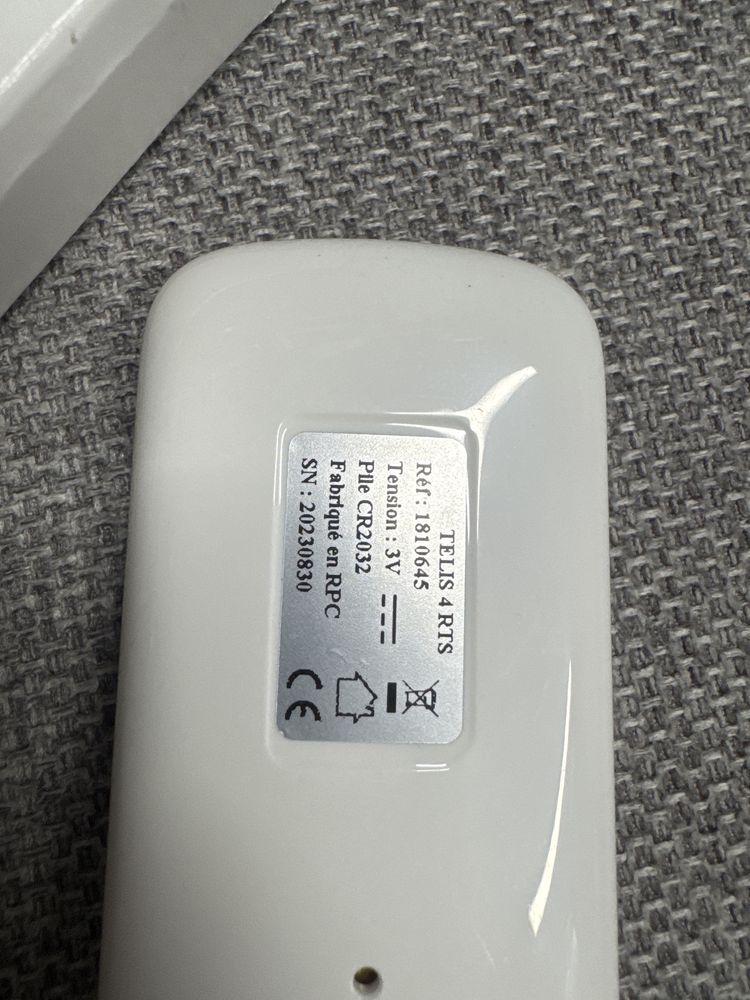 Pilot 5 kanalowy do rolet zaslon tuya smart 433MHz