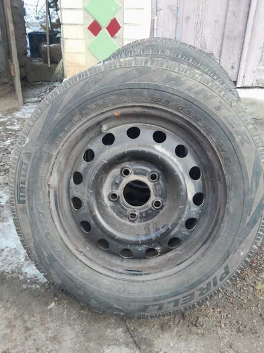 Продам диски р15 на Рено Меган