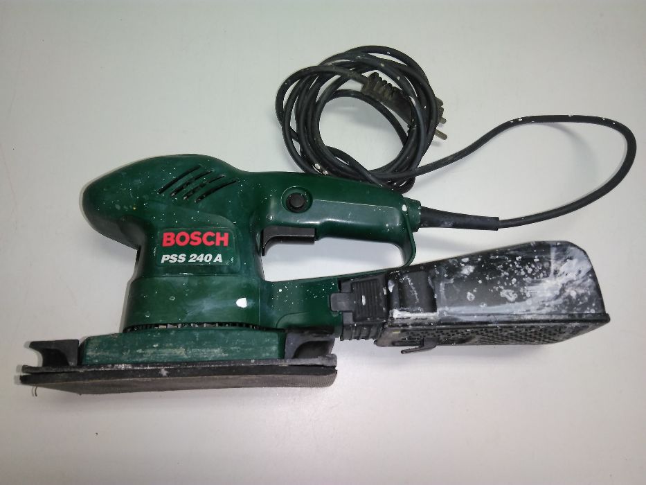 Lixadoura Bosch PSS 240A